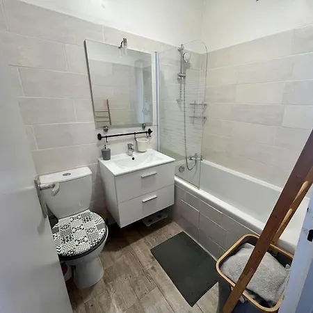 Le P'Tit Anatole - Joli T2 Avec Parking Apartment Poitiers Exterior photo